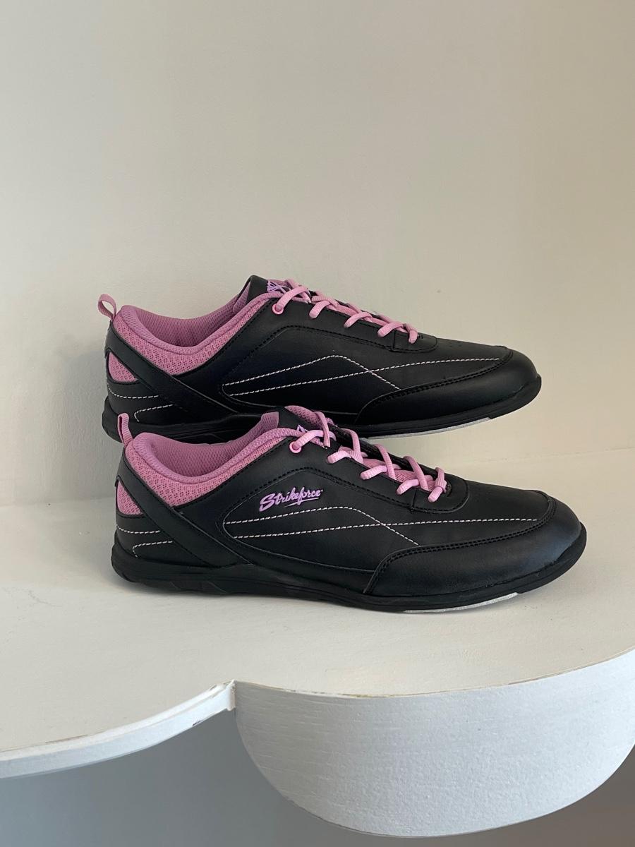 STRIKEFORCE Sz 8 Women’s Bowling Shoes New