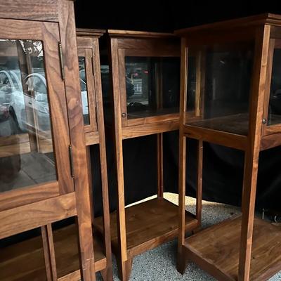 Modern jewelry display cases (set of 4)