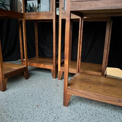 Modern jewelry display cases (set of 4)