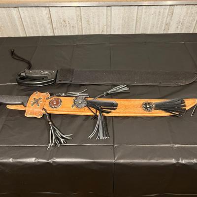 Lot of 2 Machete incl. Corneta No 127 with Decorative Leather Sheath