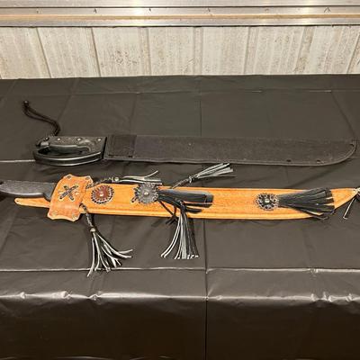 Lot of 2 Machete incl. Corneta No 127 with Decorative Leather Sheath