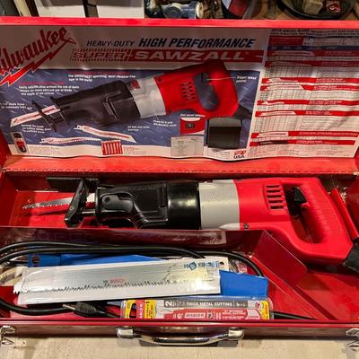Milwaukee Sawzall In Case Very Good Condition