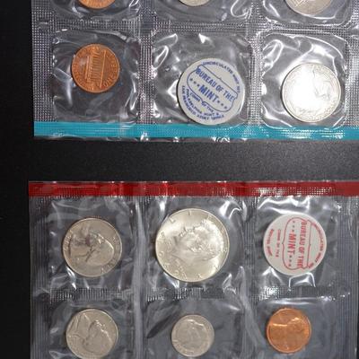 US MINT SET 1969 DENVER AND PHILADELPHIA/SAN FRANSICO  UNCIRCULATED