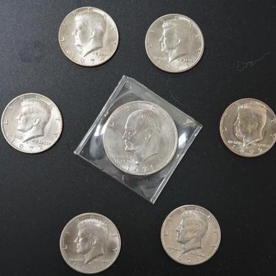 GROUPING EISENHOWER DOLLAR 1971 MINT/ 1971-1974 KENNEDY HALF DOLLARS (6)