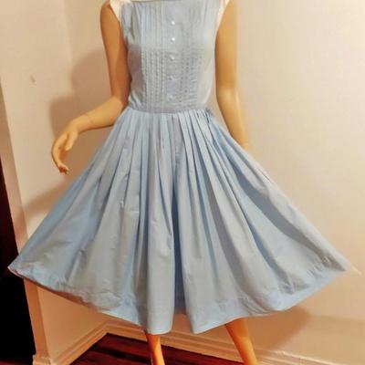 Vtg 1950's Fit & Flare Circle Baby Blue Cotton dress Jumper Bib Bodice/Buttons Metal Zip