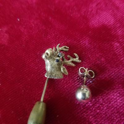 10k Elks stick pin and stud ear ring