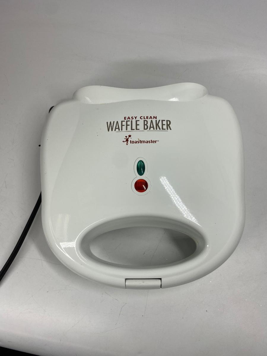 Toastmaster Easy Clean Waffle Baker Machine