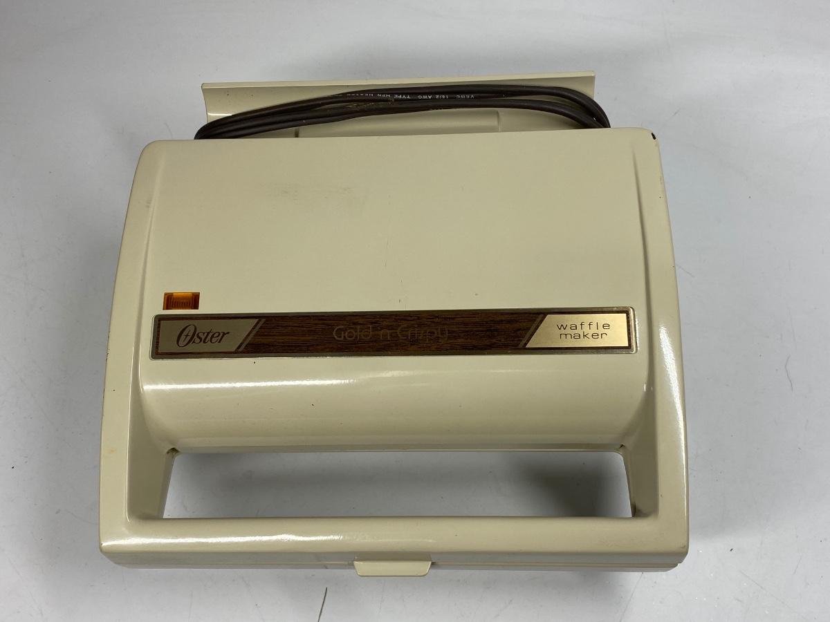 Retro Oster Gold'n Crispy Waffle Maker