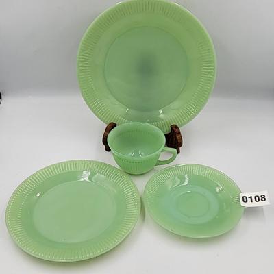 Jadite 4 Pc Fire King Dinnerware