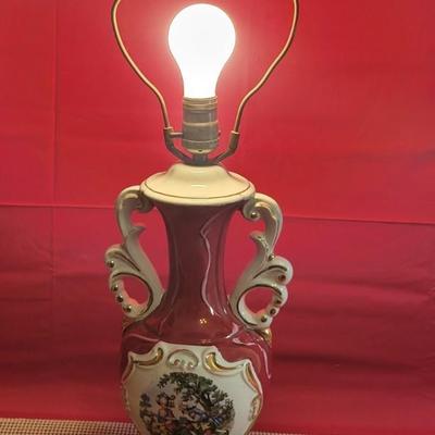 Leviton Victorian Motif like Lamp