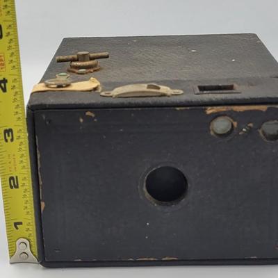 Vintage Eastman Kodak Brownie Box Camera