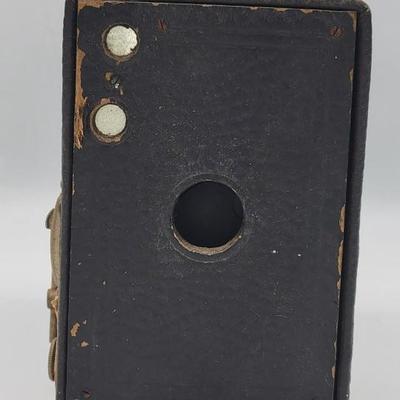 Vintage Eastman Kodak Brownie Box Camera
