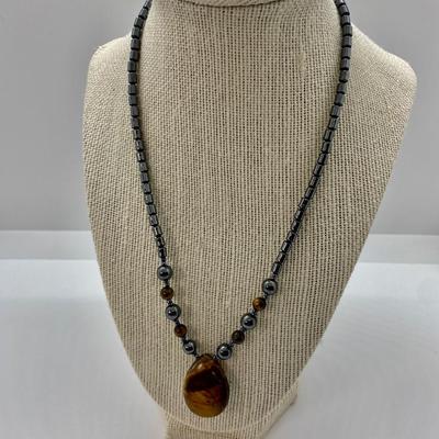 Lot 4: Natural Gemstone Necklace