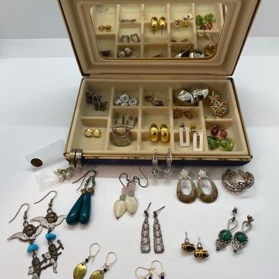 Lot 9: Jewelry box full of pierced earrings