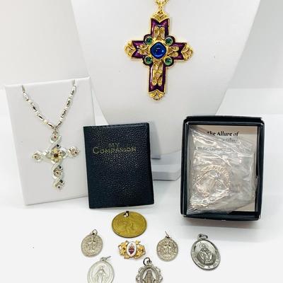 LOT 73R: New In Package Sterling Silver Necklace Cross Necklaces & Other Religious Items