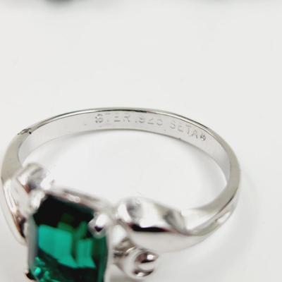 SETA STERLING .925 WITH CZ EMERALD RING SIZE 6.5