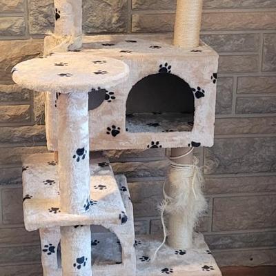 Scratching Post