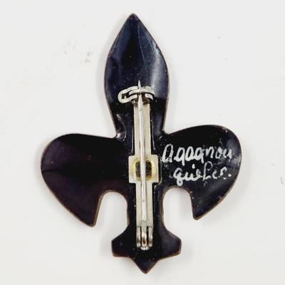 ARTIST SIGNED FLEUR DE LIS HANDPAINTED BROOCH