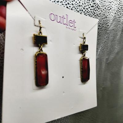 NEW BARRACUDA OUTLET BY LIA SOPHIA EARRINGS