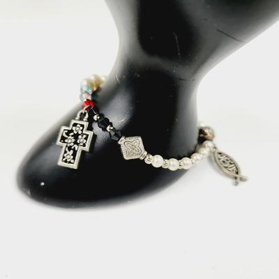 HAND CRAFTED CHRISTIAN BEADED BRACELET