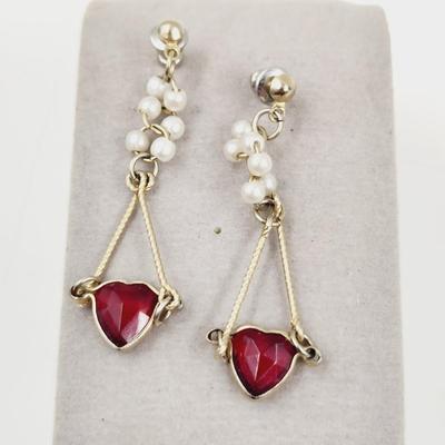 BEAUTIFUL VINTAGE HEART SHAPED DANGLE EARRINGS