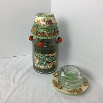 Lot # 1003 Yankee Candle Decor Accessories