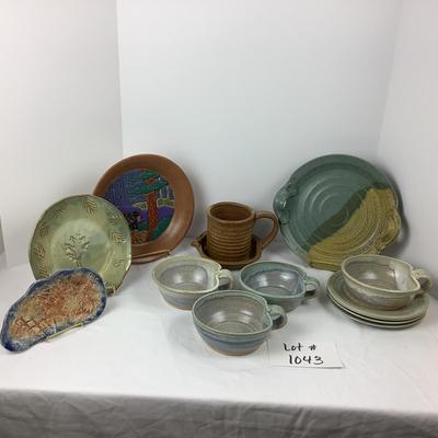 Lot # 1043. Stoneware Lot