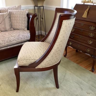 1173 Ethan Allen Upholstered Mahogany Chair
