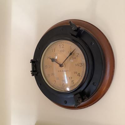 1181 Brass U.S. NAVY Wall Clock