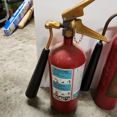 Lot of 3 vintage Fire extinguishers Kidde General Pemall