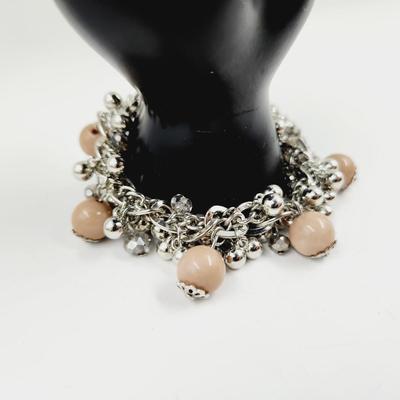 BEAUTIFUL SILVER TONED & PEACH COLORED NECKLACE & BRACELET DUO