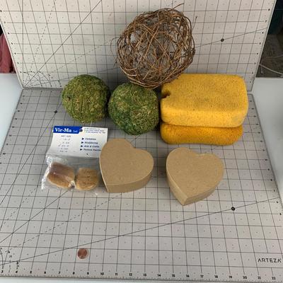 #157 Crafting Sponges, Balls and Cardboard Hearts