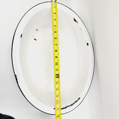ANTIQUE ENAMEL OVAL BASIN