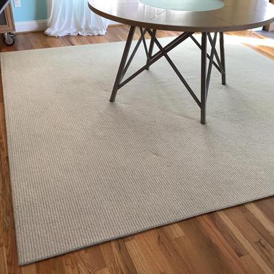 1196 Custom Cut Wool Poly Blend Area Rug 8â€™ x 9â€™