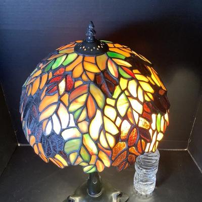 1039 Quoizel Bronze Accent Lamp with Tiffany Style Stained Glass Shade