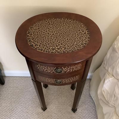 1216 BOMBAY Round Single Drawer Animal Print Table