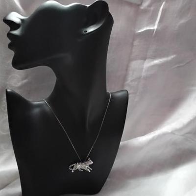 Lee Michaels 925 Tiger With Ruby Eyes And Diamond Collar  17" Necklace