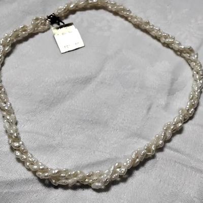 New Old Stock  14K FW Pearl  16" Torsade Necklace