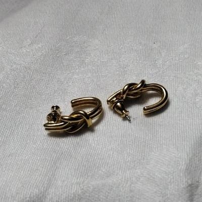 Monet Pierced Earrings