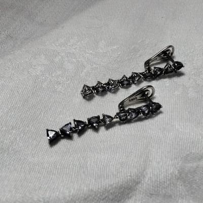 New Old Stock Triangle Tanzanite 925 Dangle Earrings