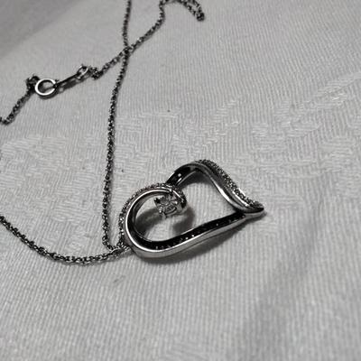 Diamond and Blue Diamonds Heart With ..25ct  Solitaire  18" 925 Necklace