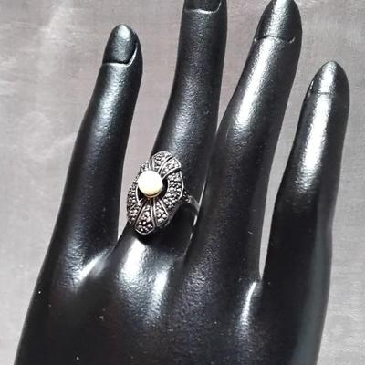 Vintage Marcasite and Pearl 925 Ring Size 5.5