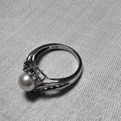 Pearl and Diamonds 925 Ring Size 7