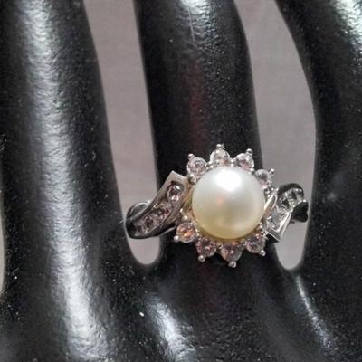 Pearl and Diamonds 925 Ring Size 7