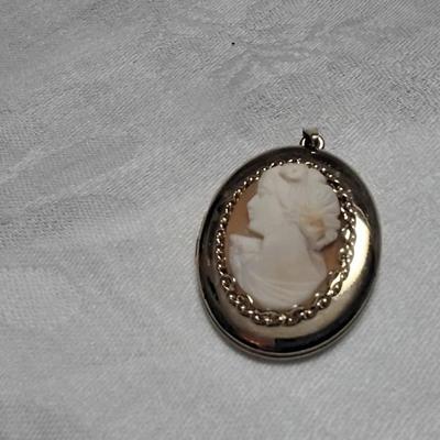 Real Cameo 10kt GF Locket