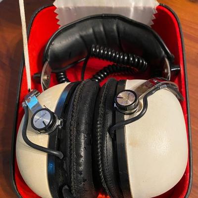 Pioneer Stereo Headphones