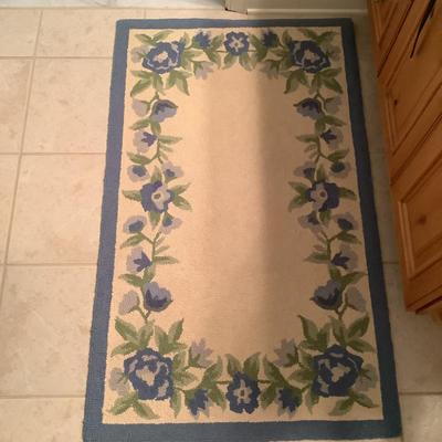 1232 Bella Blue Natural Elements Wool Hooked Rug 27â€ x 45â€