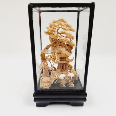 VINTAGE MINATURE CHINESE CORK DIORAMA ENCASED