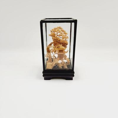 VINTAGE MINATURE CHINESE CORK DIORAMA ENCASED
