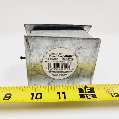 SMALL METAL DECORATIVE BIRD HOUSE